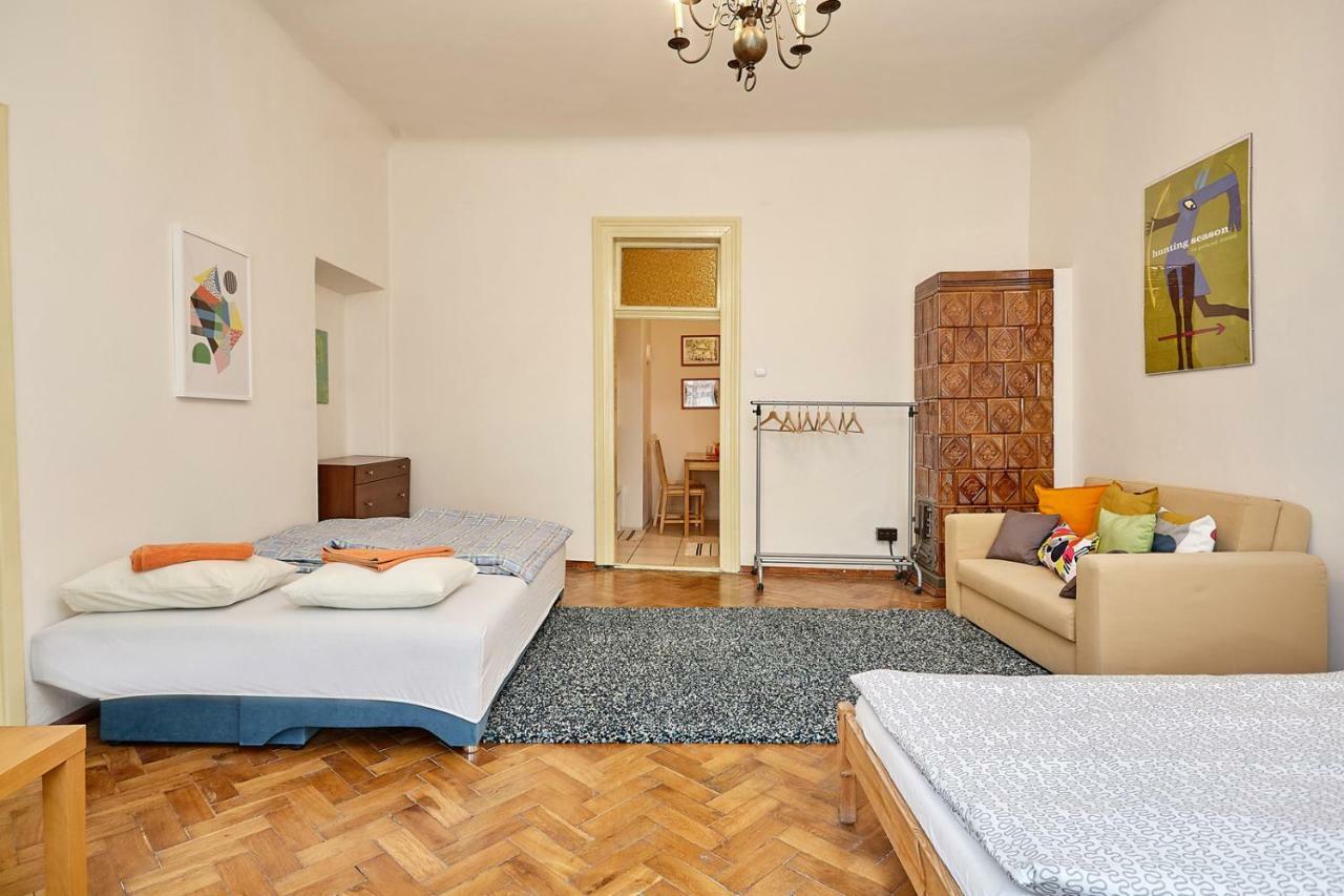 Plac Mariacki 8 Apartment Krakow Bagian luar foto