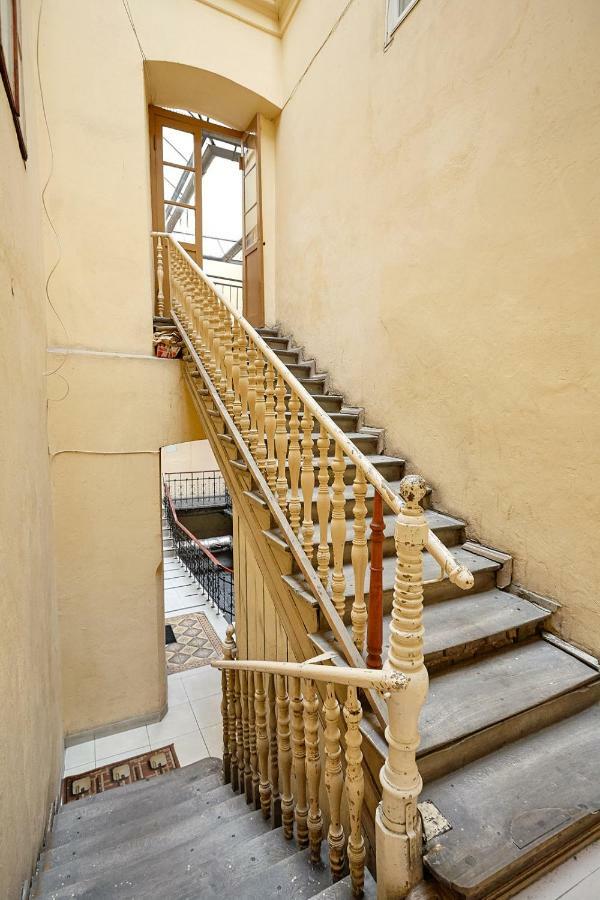 Plac Mariacki 8 Apartment Krakow Bagian luar foto